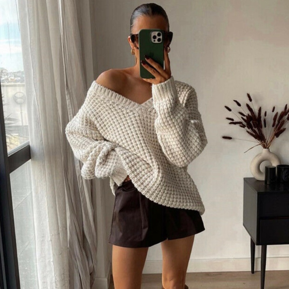 NWT ZARA KNIT V-NECK SWEATER L